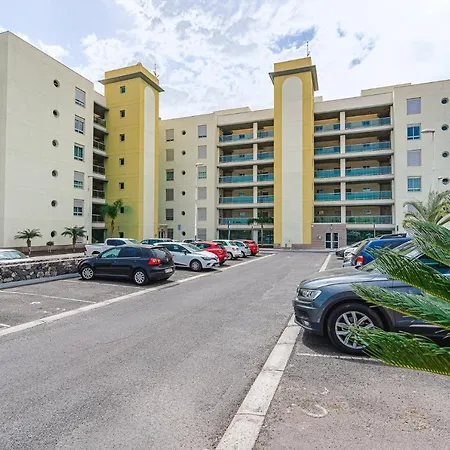 In Canadas Golf Del Sur