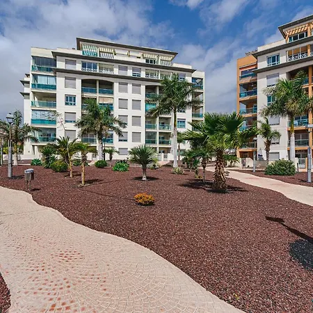 In Canadas Golf Del Sur 圣米格尔德阿沃纳