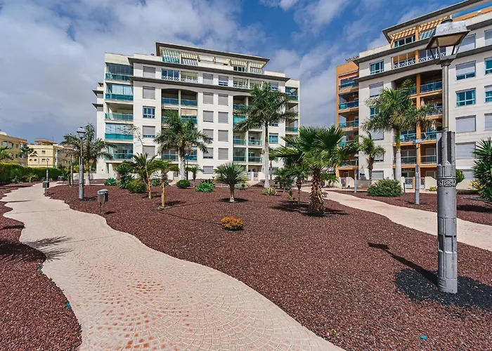 In Canadas Golf Del Sur 圣米格尔德阿沃纳